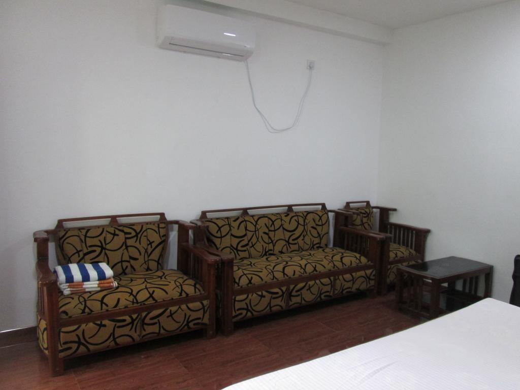 Rainbow Guest House 히카두와 외부 사진