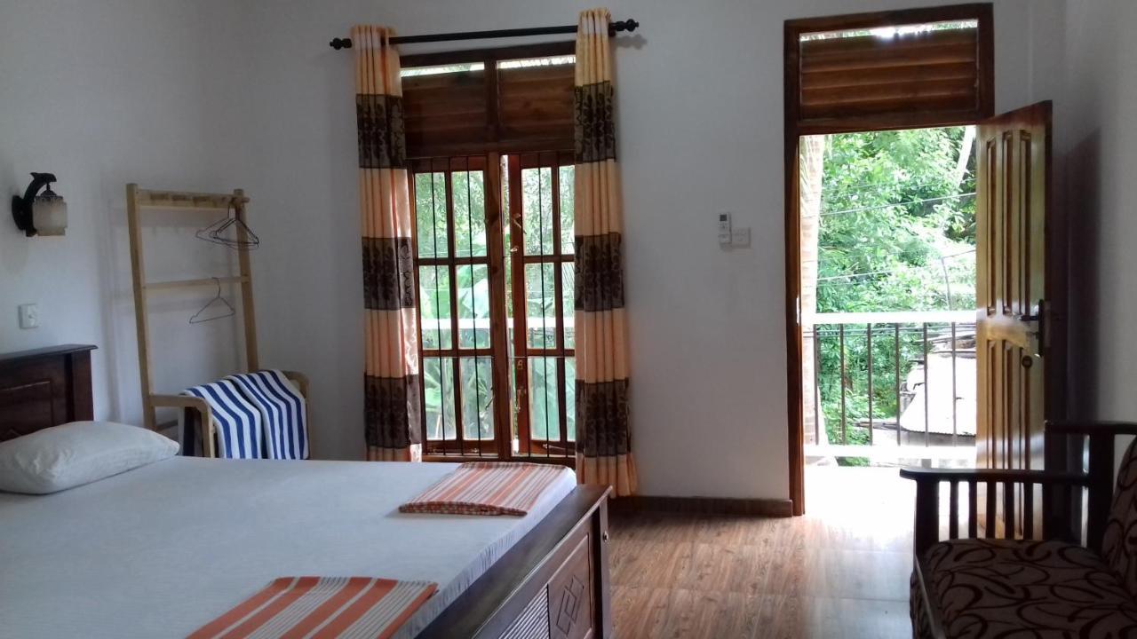 Rainbow Guest House 히카두와 외부 사진