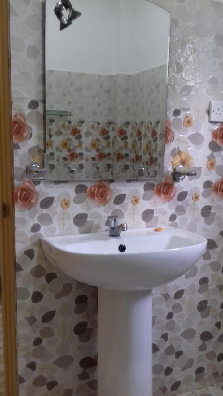 Rainbow Guest House 히카두와 외부 사진